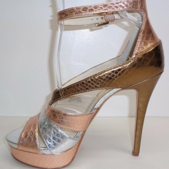 Michael Kors Size 8.5 M LEIGHTON ANKLE STRAP Rose Sandals New Women's Shoes - Picture 4 of 7